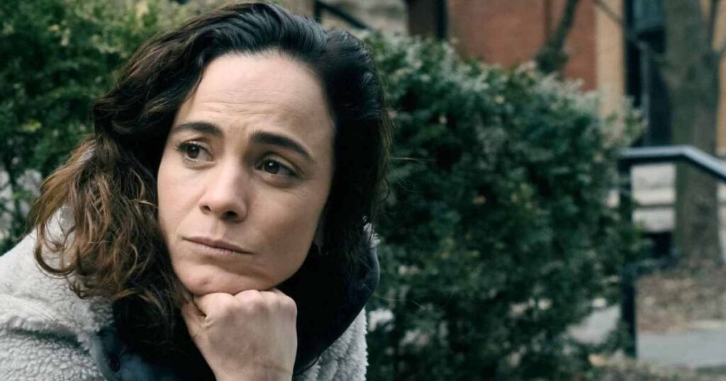  Amanda ( Alice Braga)