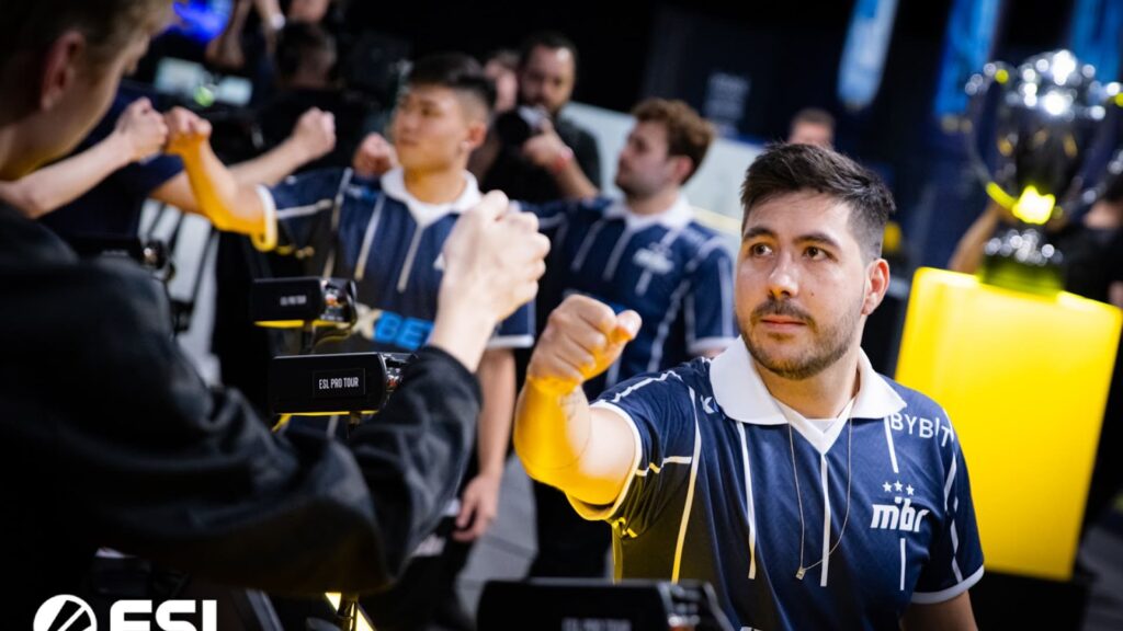 MIBR anuncia saída de Bit do comando do CS2