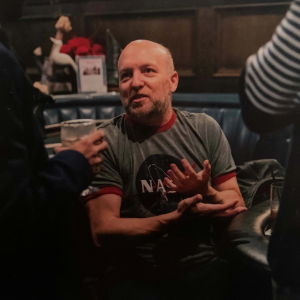 Zak Penn (Foto: Divulgação/crunchyroll)