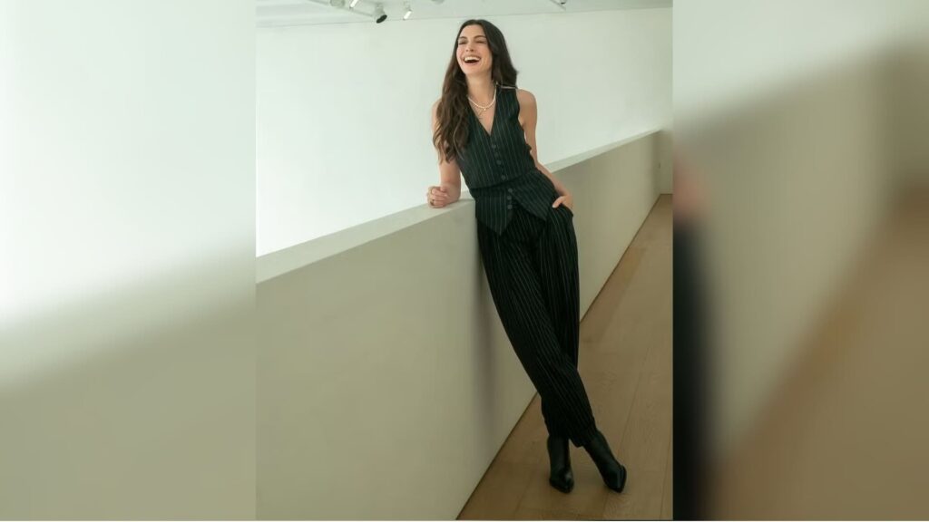 O Diabo Veste Prada 2: divulgadas imagens de Anne Hathaway no set de gravação