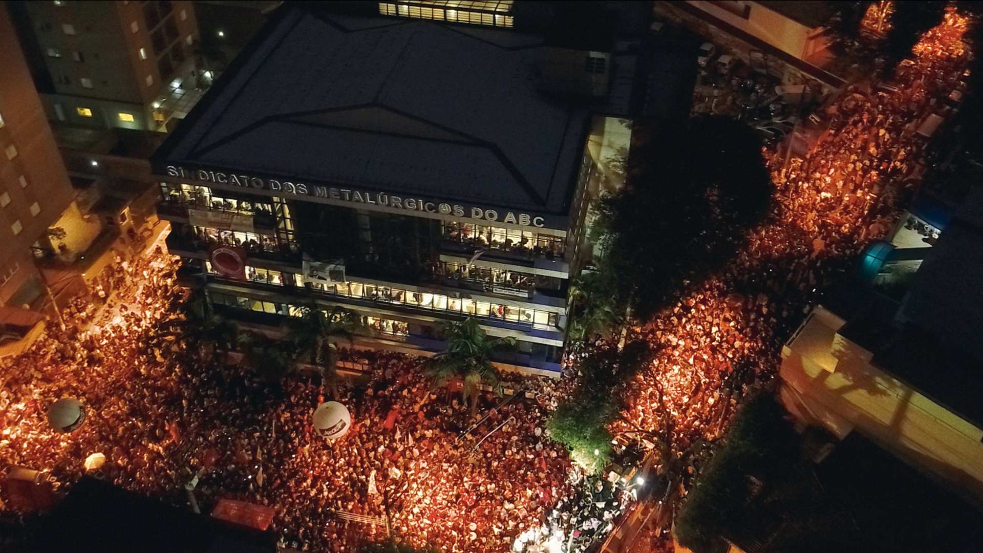 Apocalipse nos Trópicos