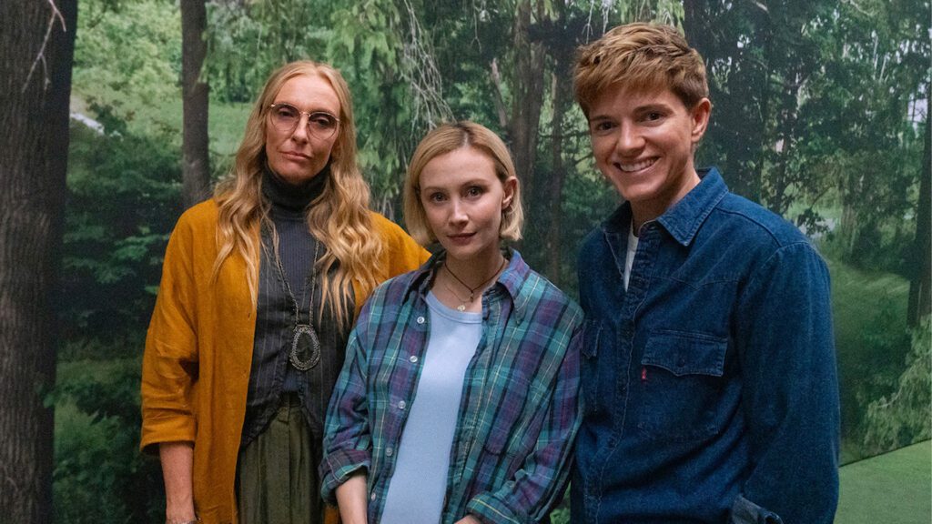 Wayward: novo suspense de Mae Martin com Toni Collette chega à Netflix em setembro