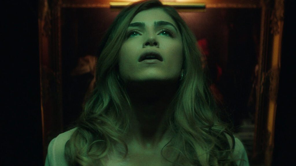 Bone Lake: terror erótico com Marco Pigossi ganha novo trailer