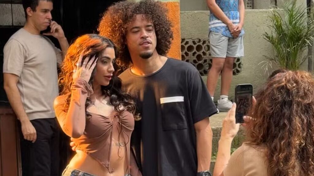 Azzy e L7NNON gravam clipe para Dona de Mim