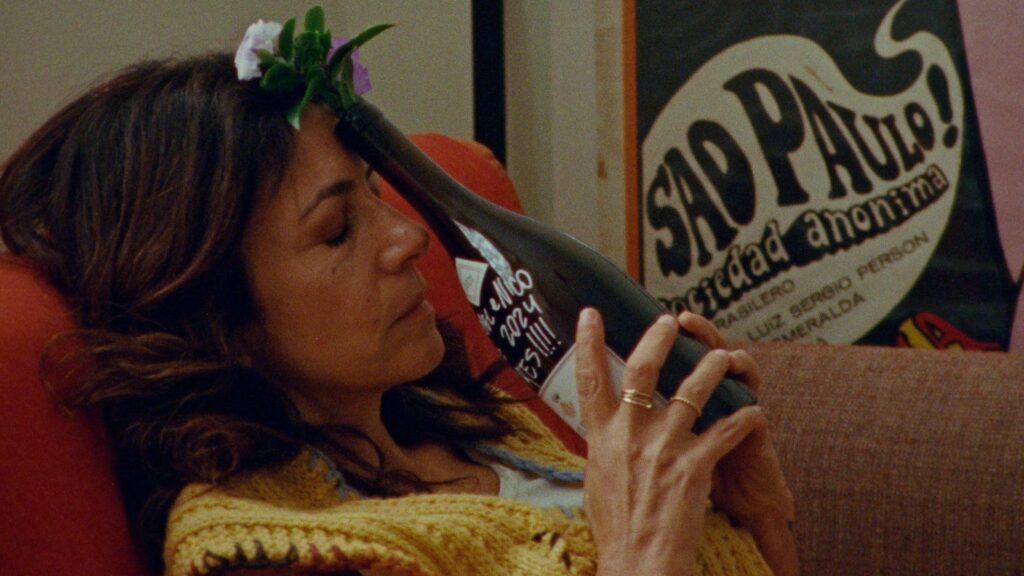 Isabel, de Gabe Klinger tem pôster e trailer oficiais divulgados