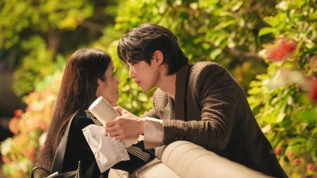 A Coroa Perfeita | Comédia romântica sul-coreana estreia em abril no Disney+