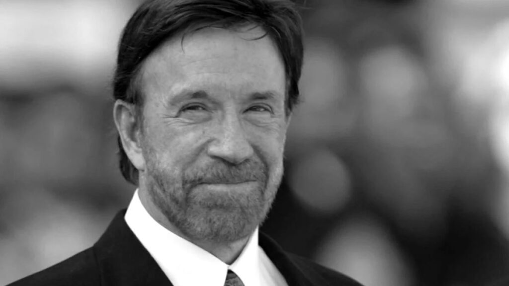 Chuck Norris, astro de Walker e Texas Ranger, morre aos 86 anos.