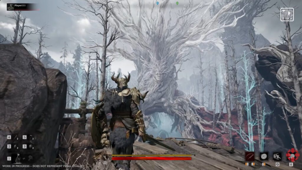 O personagem que o jogador controla está no centro da imagem com uma armadura nórdica. Ele segura um escudo e espada, enquanto observa uma gigante árvore branca com um rosto à frente.