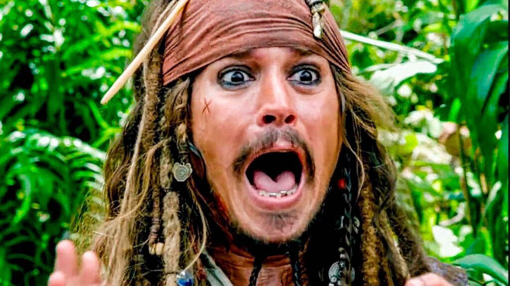 Piratas do Caribe 6: 2 roteiros e possível saída de Johnny Depp