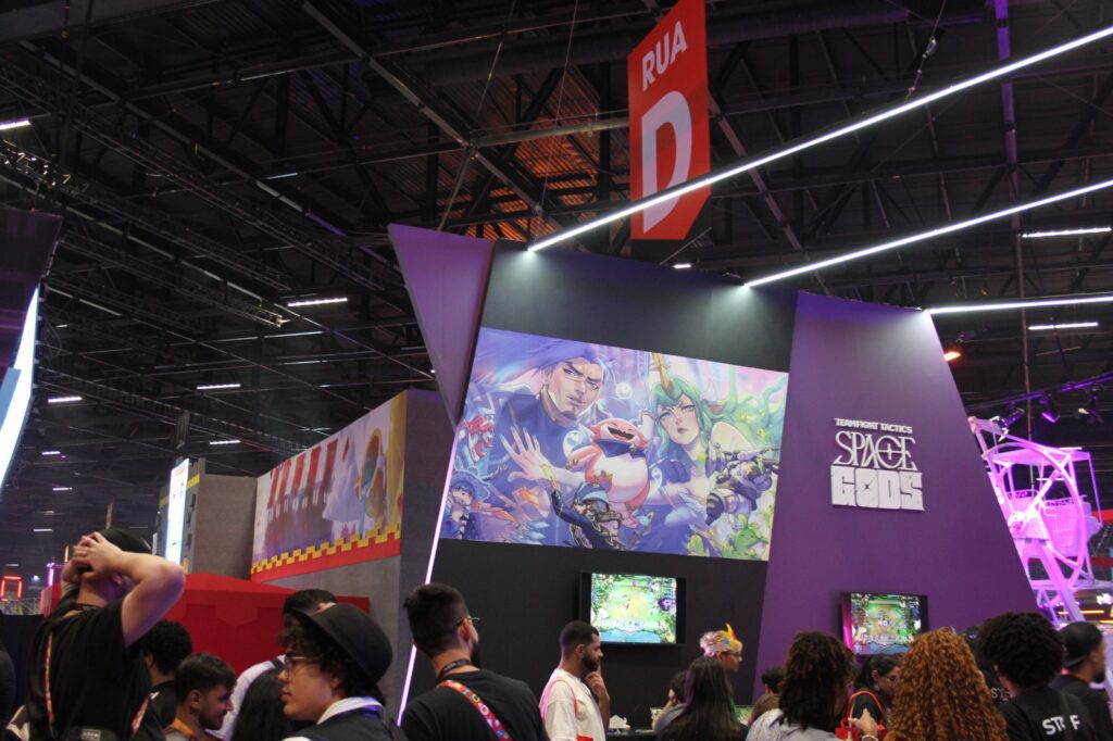 Estande da Riot Games na gamescom latam