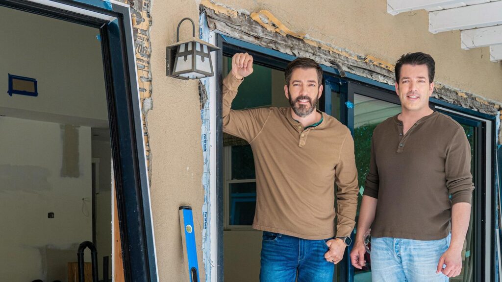 Irmãos à Obra: Sob Pressão marca a volta de Jonathan e Drew ao streaming