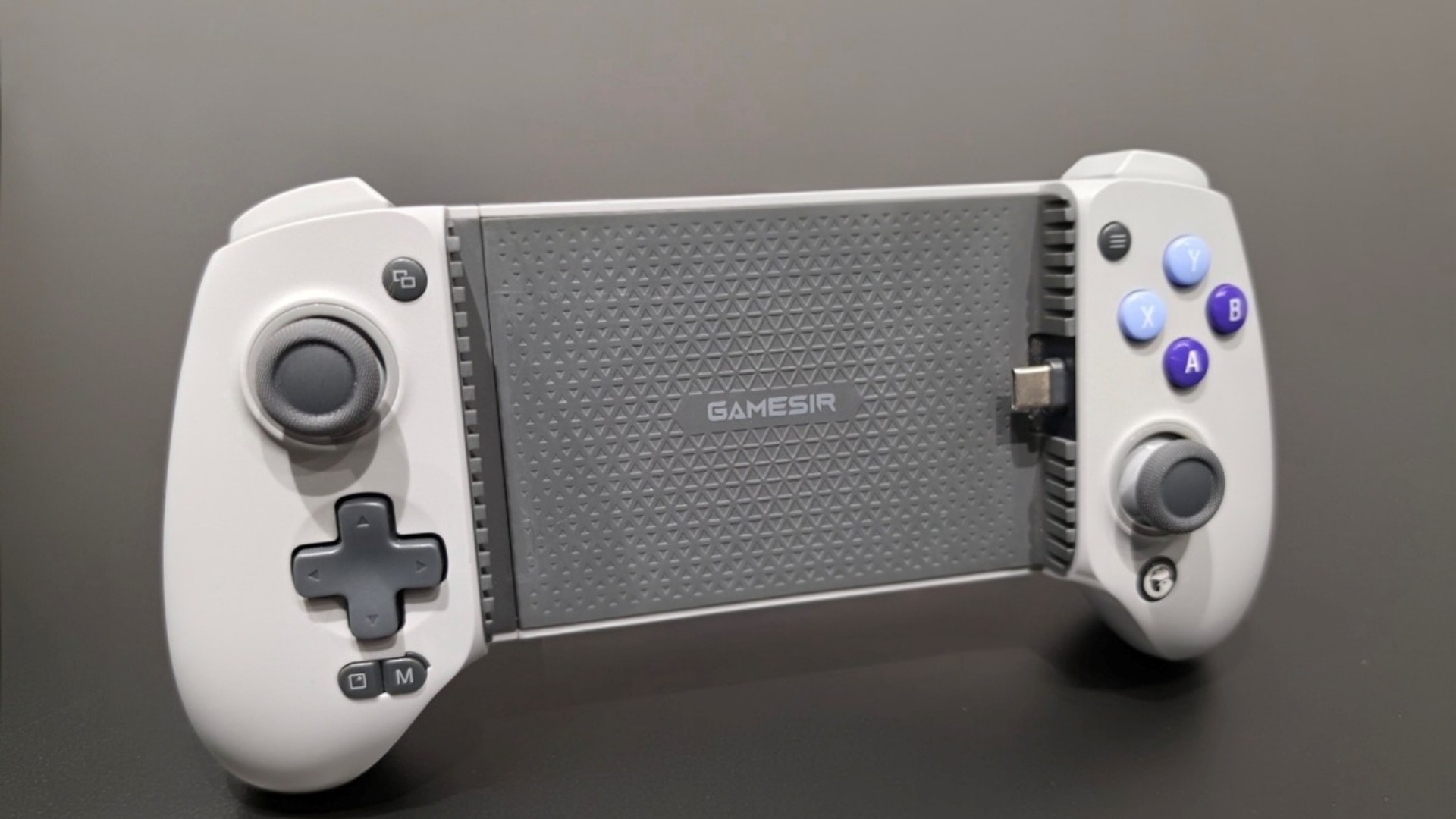 TecToy anuncia seu primeiro controle gamer para smartphones